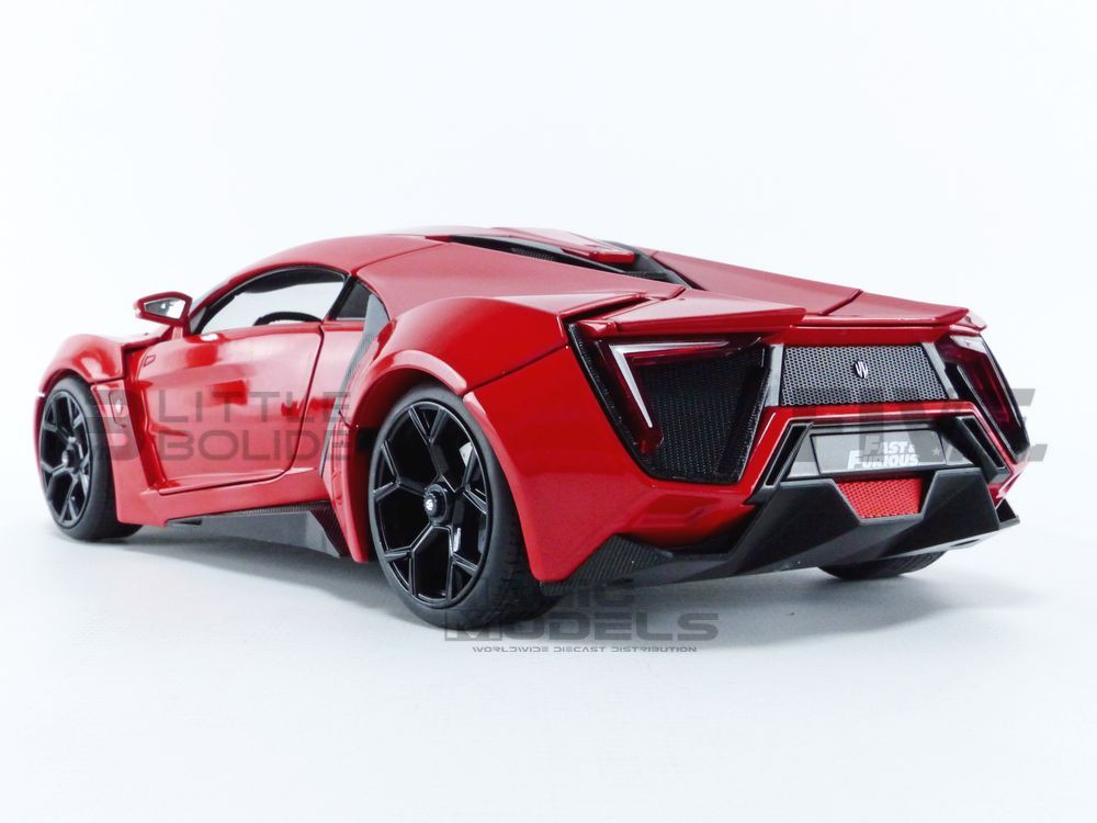 LYKAN HYPERSPORT + DOM FIGURE - FAST AND FURIOUS 7 - LITTLE BOLIDE